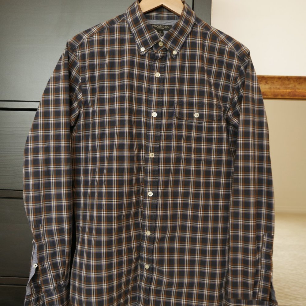 Banana Republic Navy + Brown Plaid Soft Wash Shirt